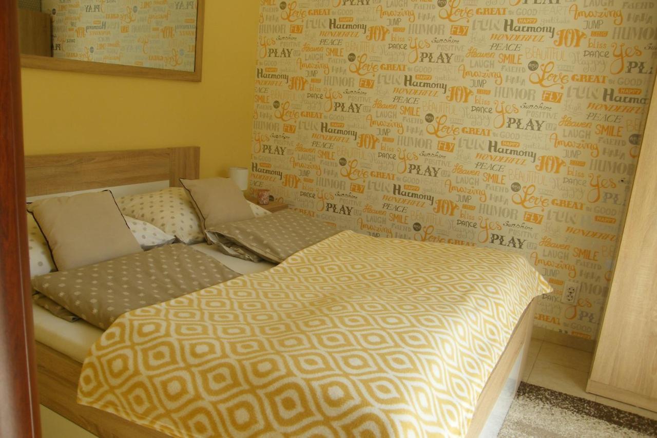 Happy Apartman Hajduszoboszlo Ngoại thất bức ảnh