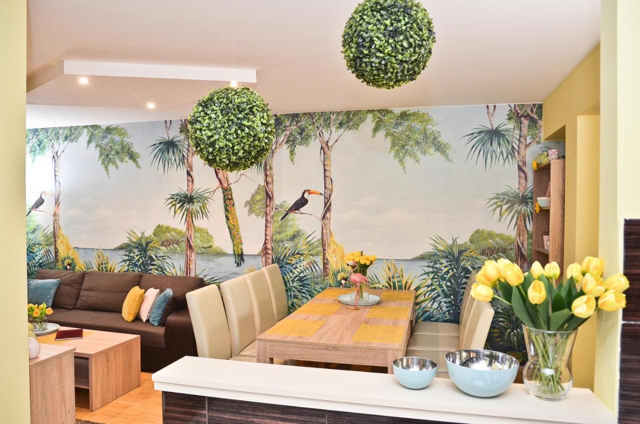 Happy Apartman Hajduszoboszlo Ngoại thất bức ảnh