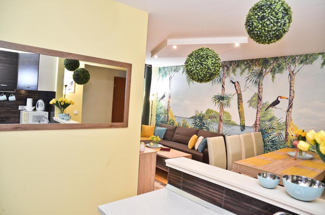 Happy Apartman Hajduszoboszlo Ngoại thất bức ảnh