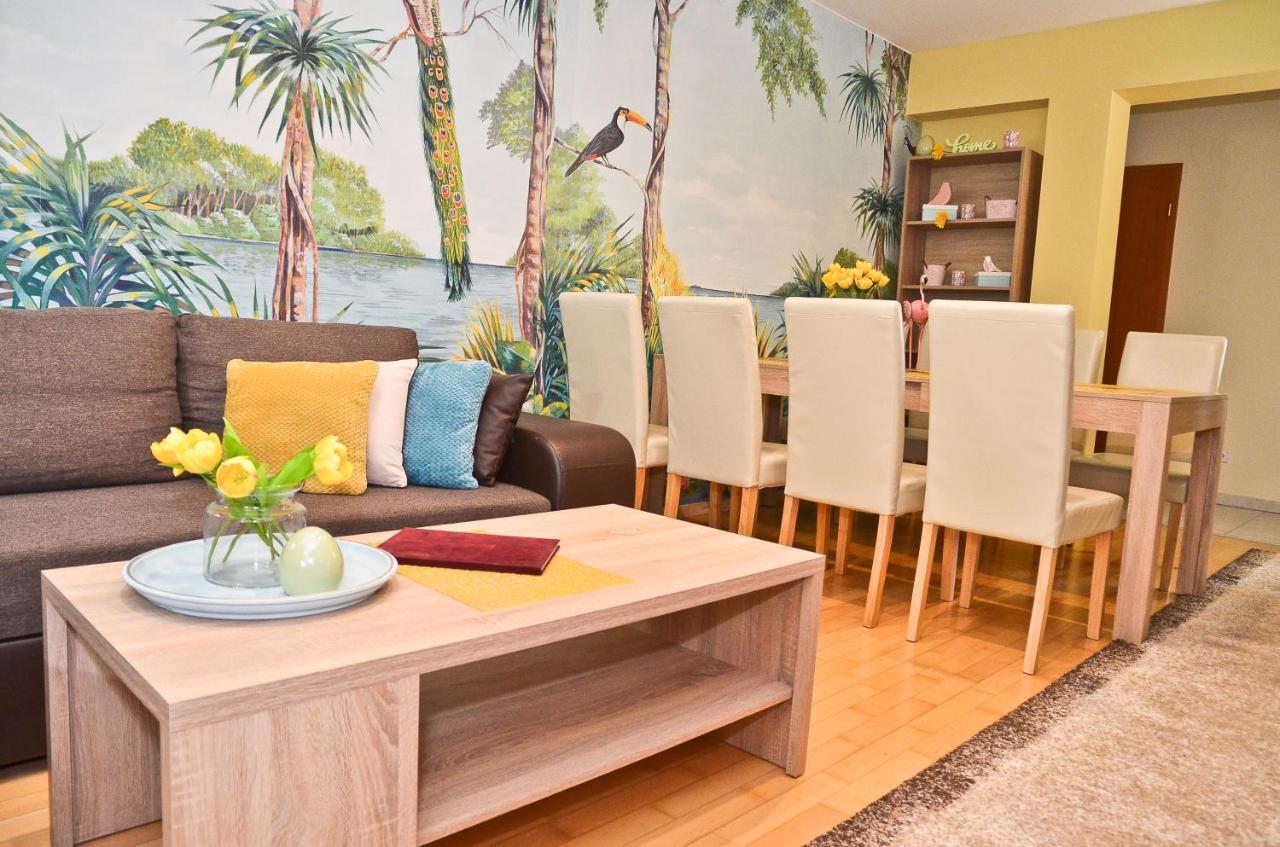 Happy Apartman Hajduszoboszlo Ngoại thất bức ảnh